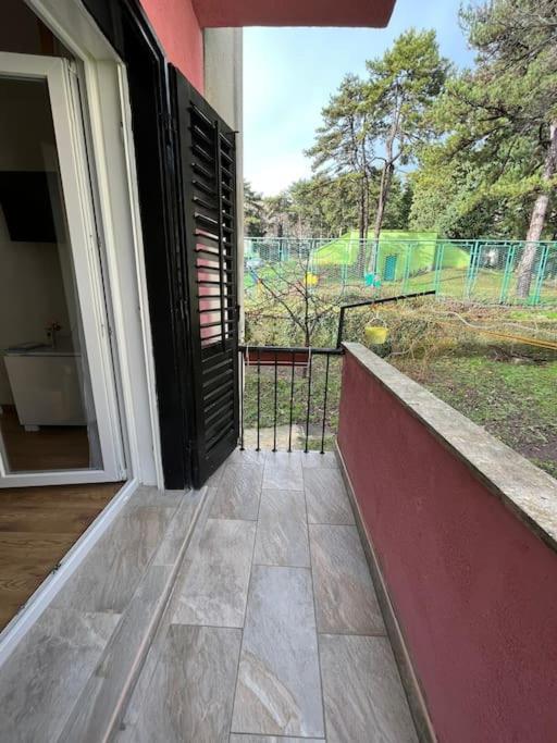 Apartament Lijepo Ureden Stan U Centru Grada Knin Zewnętrze zdjęcie