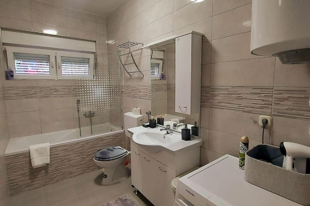 Apartament Lijepo Ureden Stan U Centru Grada Knin Zewnętrze zdjęcie